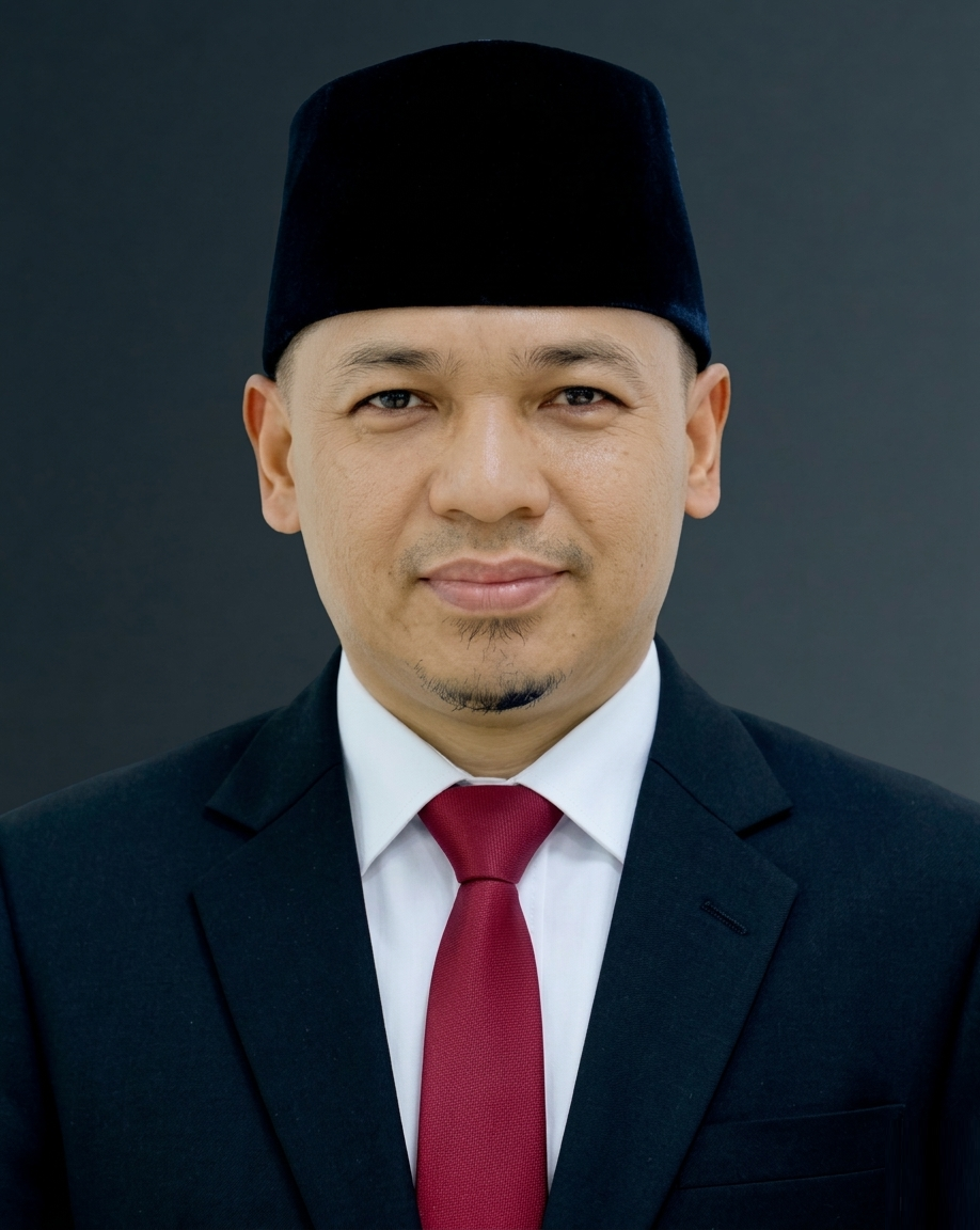 1.d. KH. Gun Gun Gunawan Abdul Jawad, S.Ud., M.Ag.